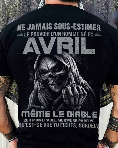 LE POUVOIR D’UN HOMME NÉ EN – T-SHIRT POUR HOMME – DONN04 (SKU08-61-04)