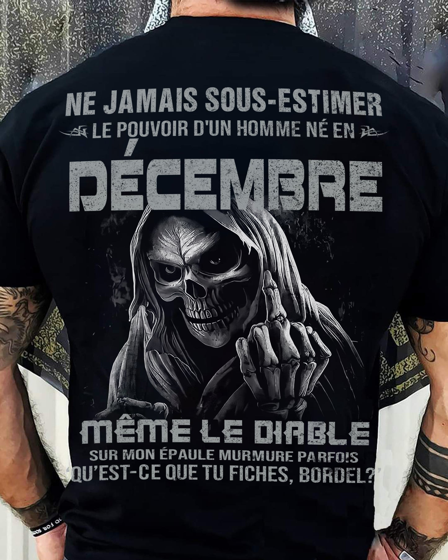 LE POUVOIR D’UN HOMME NÉ EN – T-SHIRT POUR HOMME – DONN12 (SKU08-61-12)
