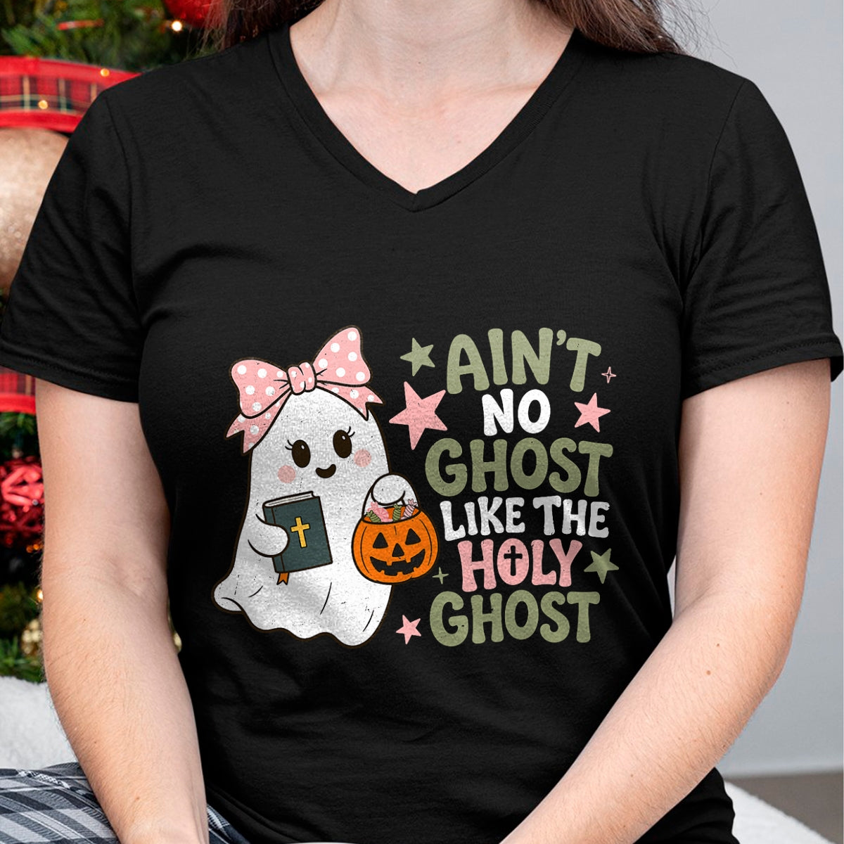 Best Teacher Shirt, Funny Teacher UnisexT-Shirt/Hoodie/Sweatshirt HLT00 - Ain't No Ghost Like The Holy Ghost Spooky Teacher Halloween T-Shirt