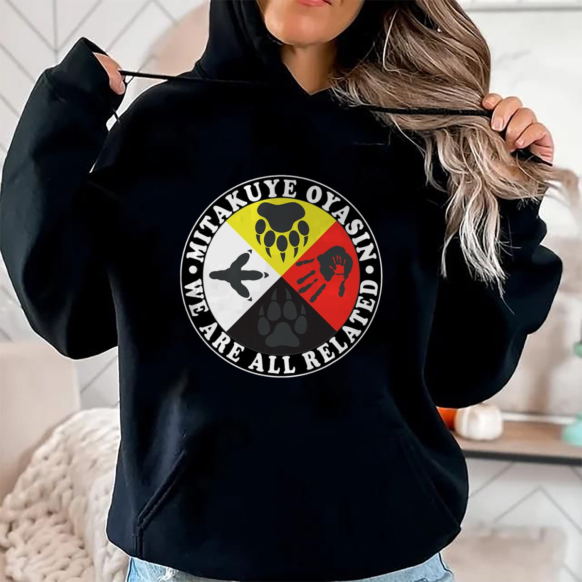 Native American T-Shirts, Vintage Native American Unisex T-Shirt/Hoodie/Sweatshirt HLT00 - Native American Medicine Wheel Mitakuye Oyasin T-Shirt (1)
