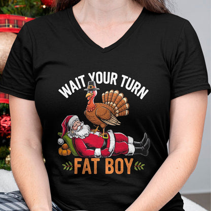 Funny Thanksgiving Christmas Turkey vs Santa for Men Women T-Shirt - Christmas Unisex T-Shirt/Hoodie/Sweatshirt - HNDS00