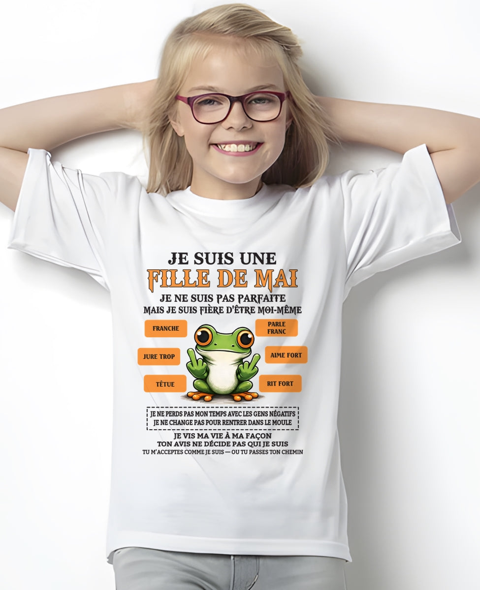 JE SUIS UNE FILLE DE MAI      - fma DONN05 / fr05 (SKU2603-02-05)