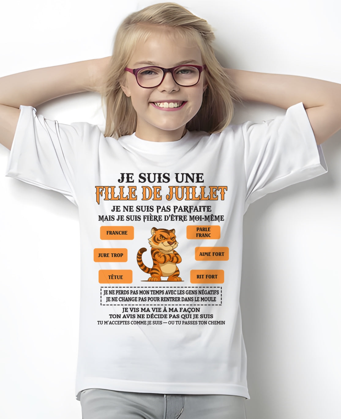 JE SUIS UNE FILLE DE JUILLET  - fma DONN07 / fr07 (SKU26T-01240-07)