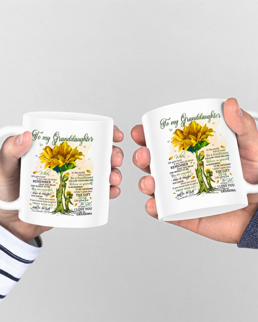 TO GRANDDAUGHTER MUG 02 - GIFT FROM GRANDMA - EBIL00