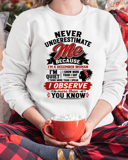 NEVER UNDERESTIMATE ME – T-SHIRT FOR WOMAN – DONN12 (SKU2607-324-12)
