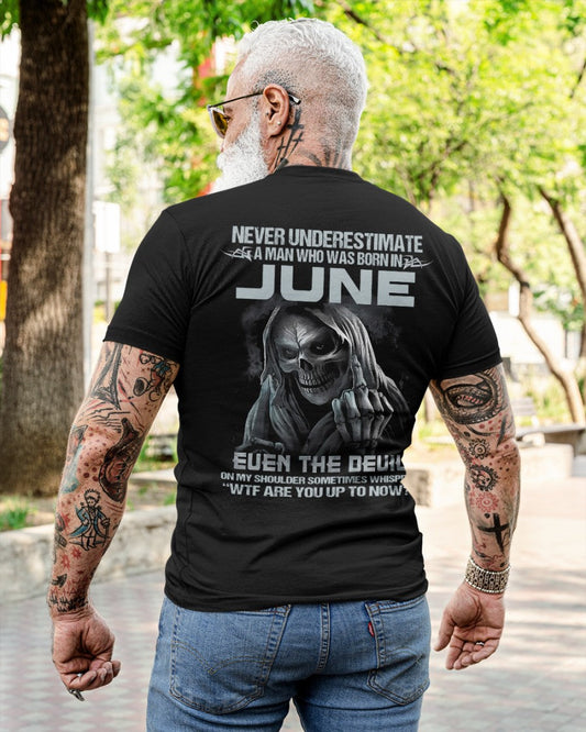 JUNE - NEVER UNDERESTIUNDER A MAN - T-SHIRT FOR MAN - DONN06 (SKU08-05-06)
