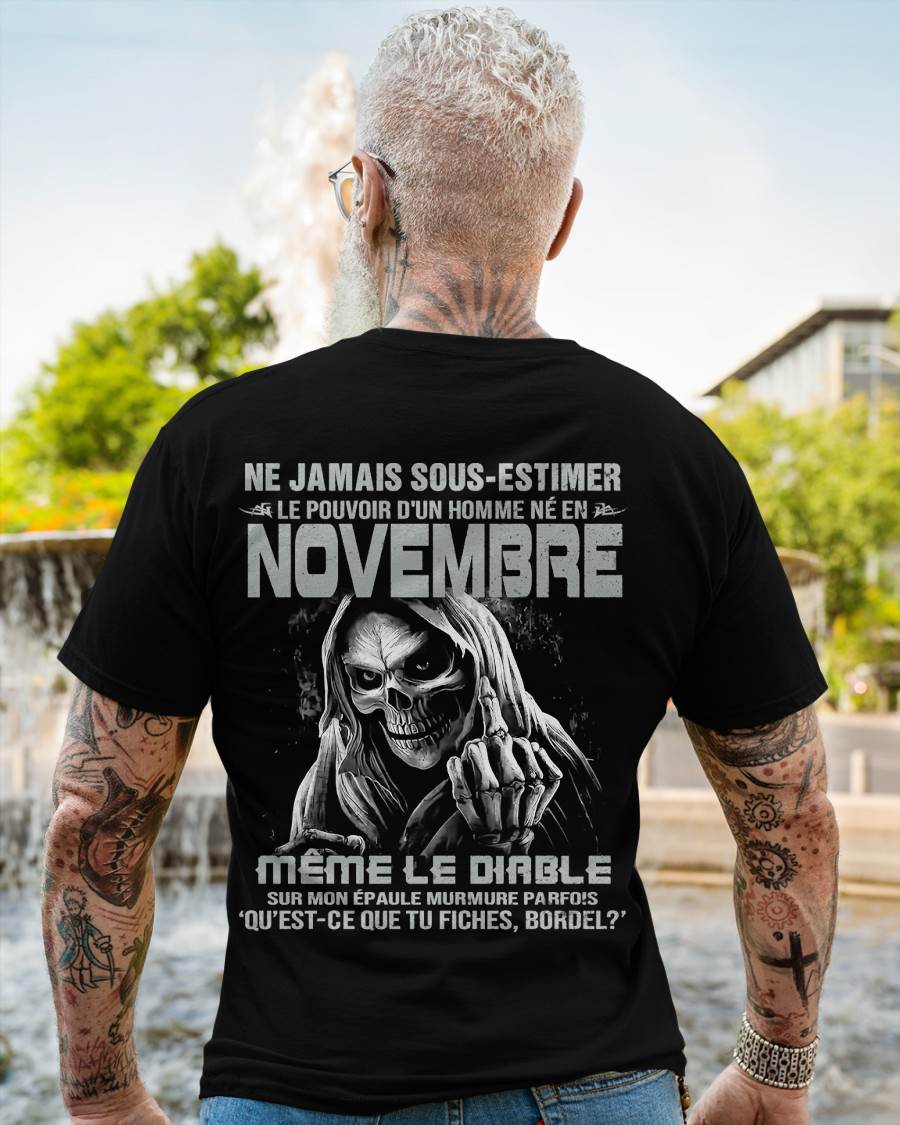 LE POUVOIR D’UN HOMME NÉ EN – T-SHIRT POUR HOMME – DOAN11 (SKU08-61-11)