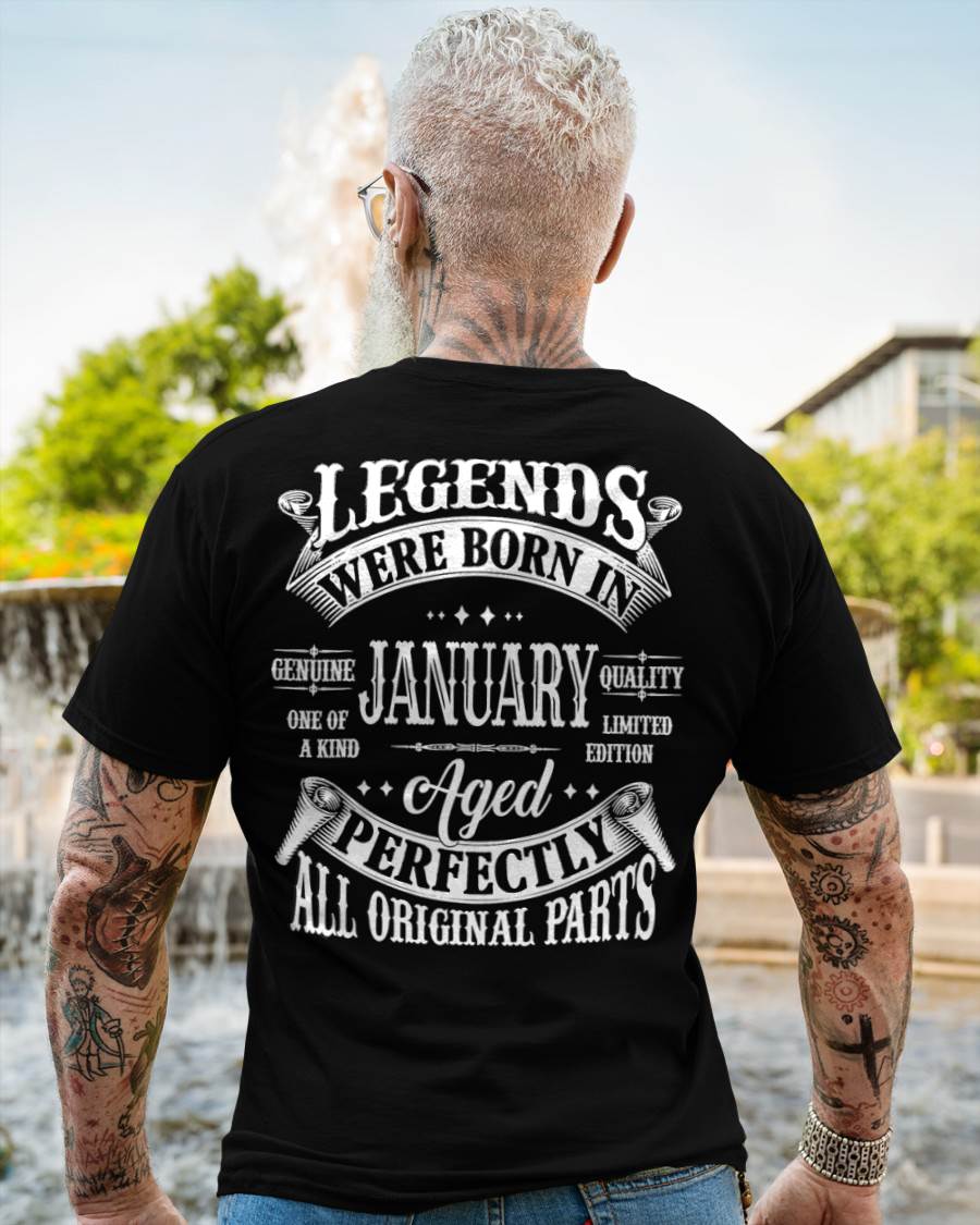 LEGENDS WERE BORN IN JANUARY - T-SHIRT FOR MAN - DONN01 (SKU08-37-01)