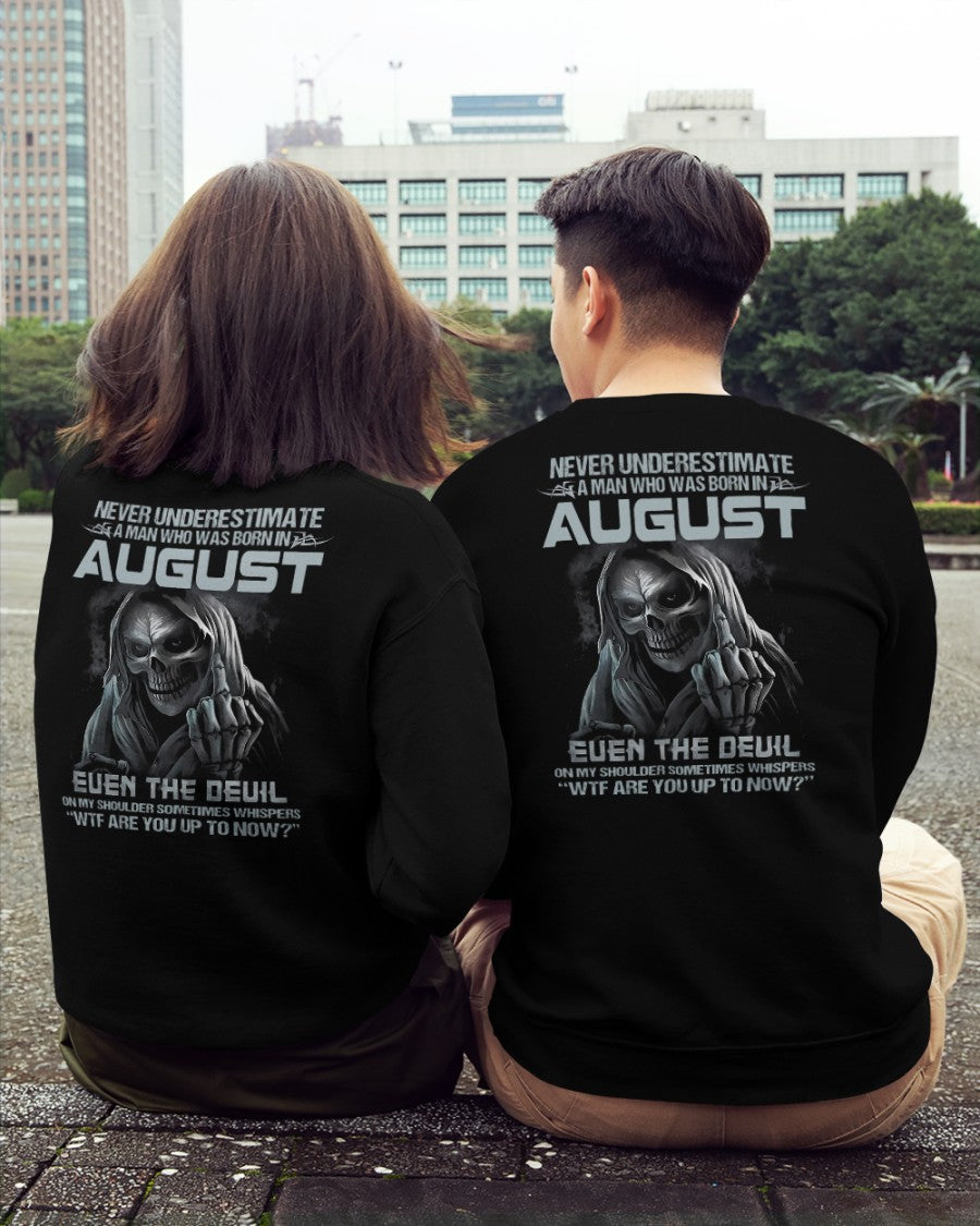 AUGUST - NEVER UNDERESTIUNDER A MAN - T-SHIRT FOR MAN - DONN08 (SKU08-05-08)