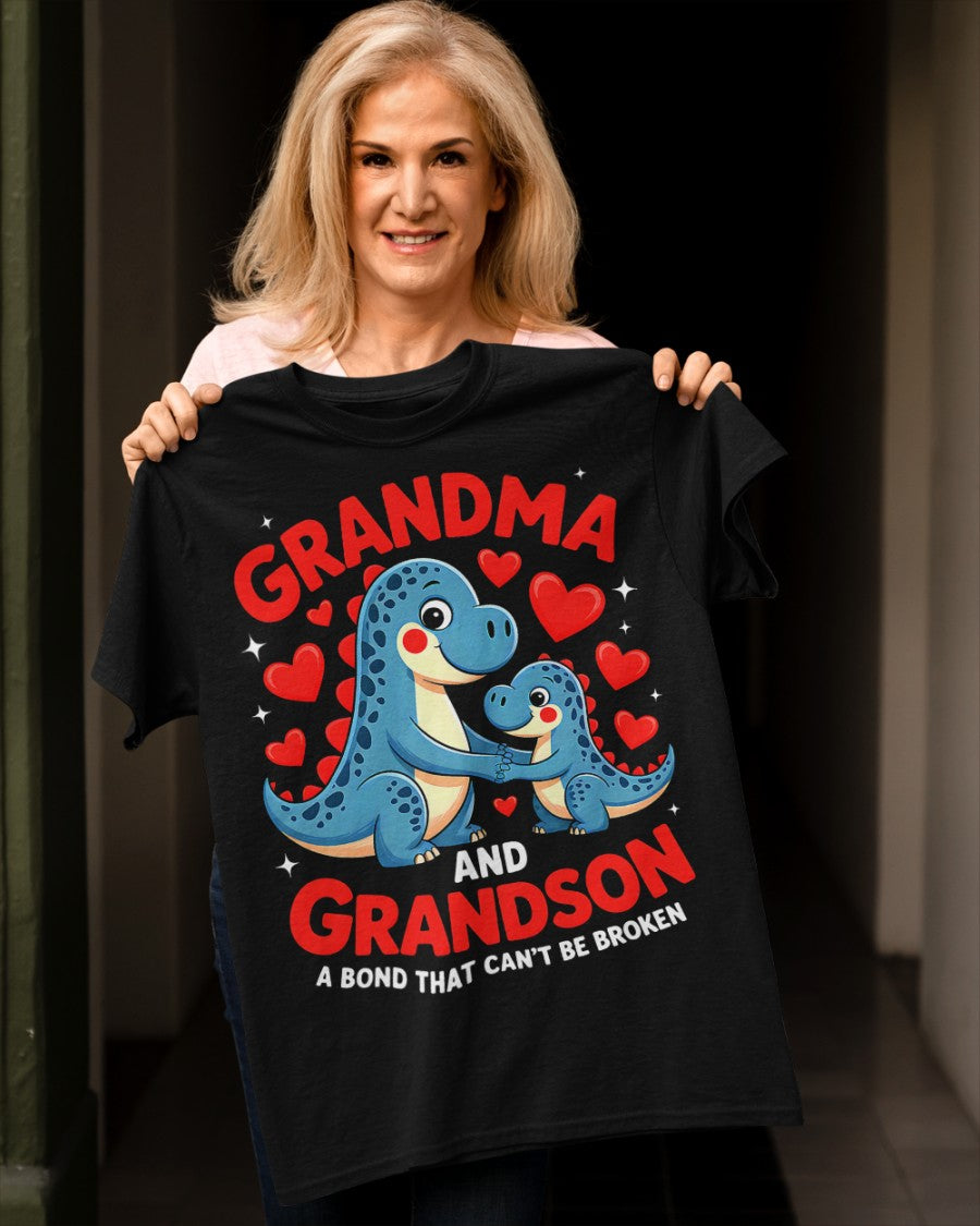 GRANDMA AND GRANDSON A BOND THAT CAN'T BE BROKEN DINOSAUR UNISEX T-SHIRT EBIL00 (SKU-GMS3)