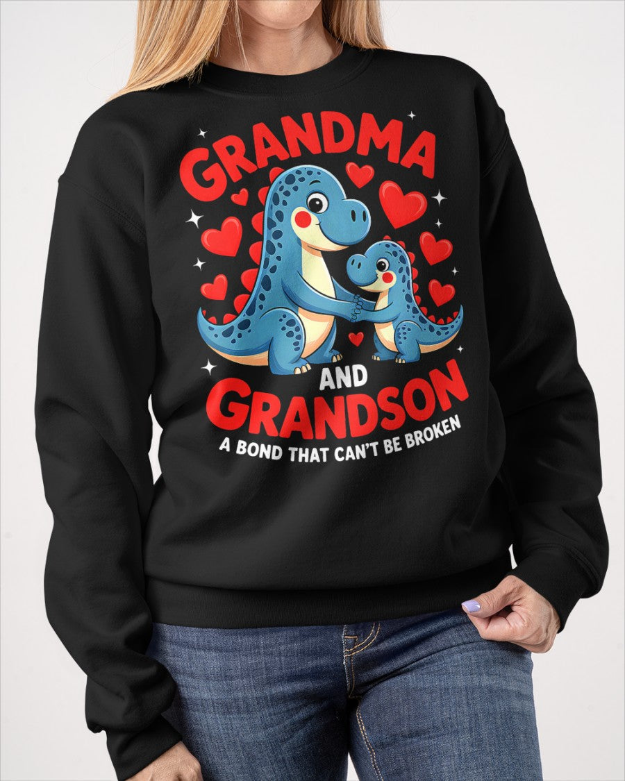 GRANDMA AND GRANDSON A BOND THAT CAN'T BE BROKEN DINOSAUR UNISEX T-SHIRT EBIL00 (SKU-GMS3)