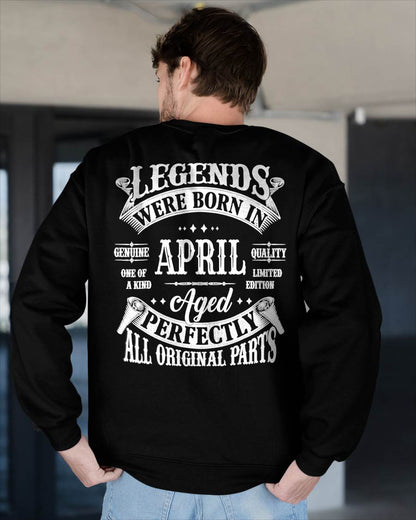LEGENDS WERE BORN IN APRIL - T-SHIRT FOR MAN - DONN04 (SKU08-37-04)