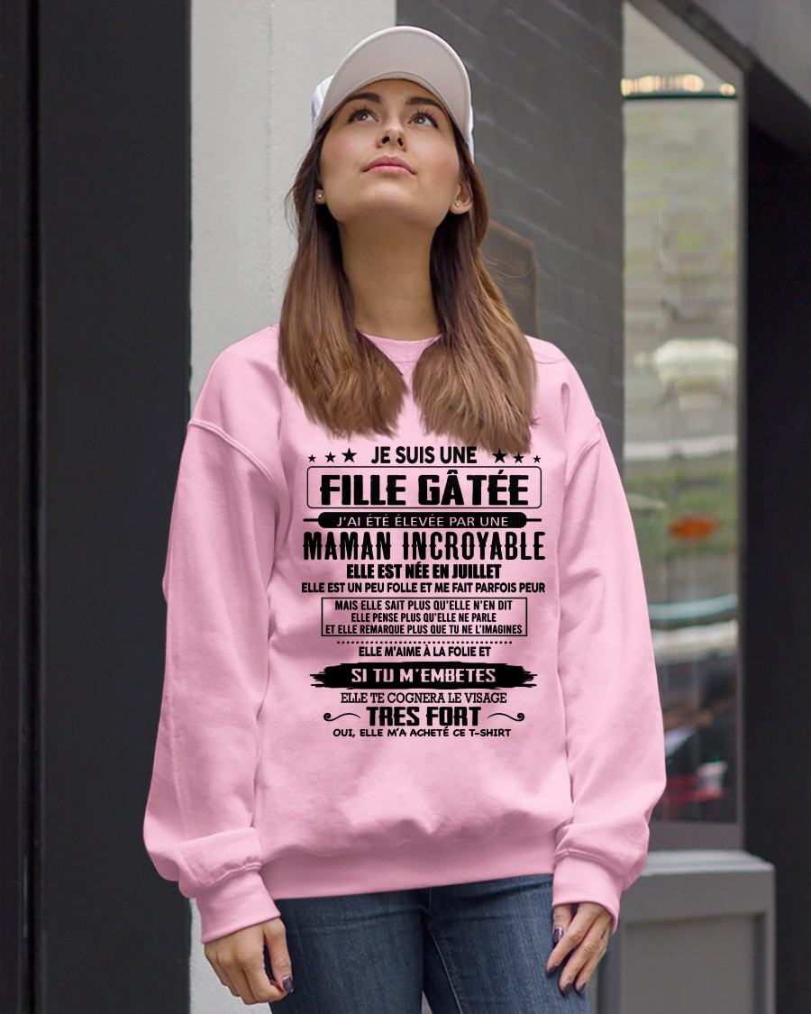 JUILLET - T-SHIRT JE SUIS UNE FILLE CHANCEUSE – CADEAU TOUCHANT DE MAMAN INCROYABLE - frDONN07 (SKU26T-0190-07)